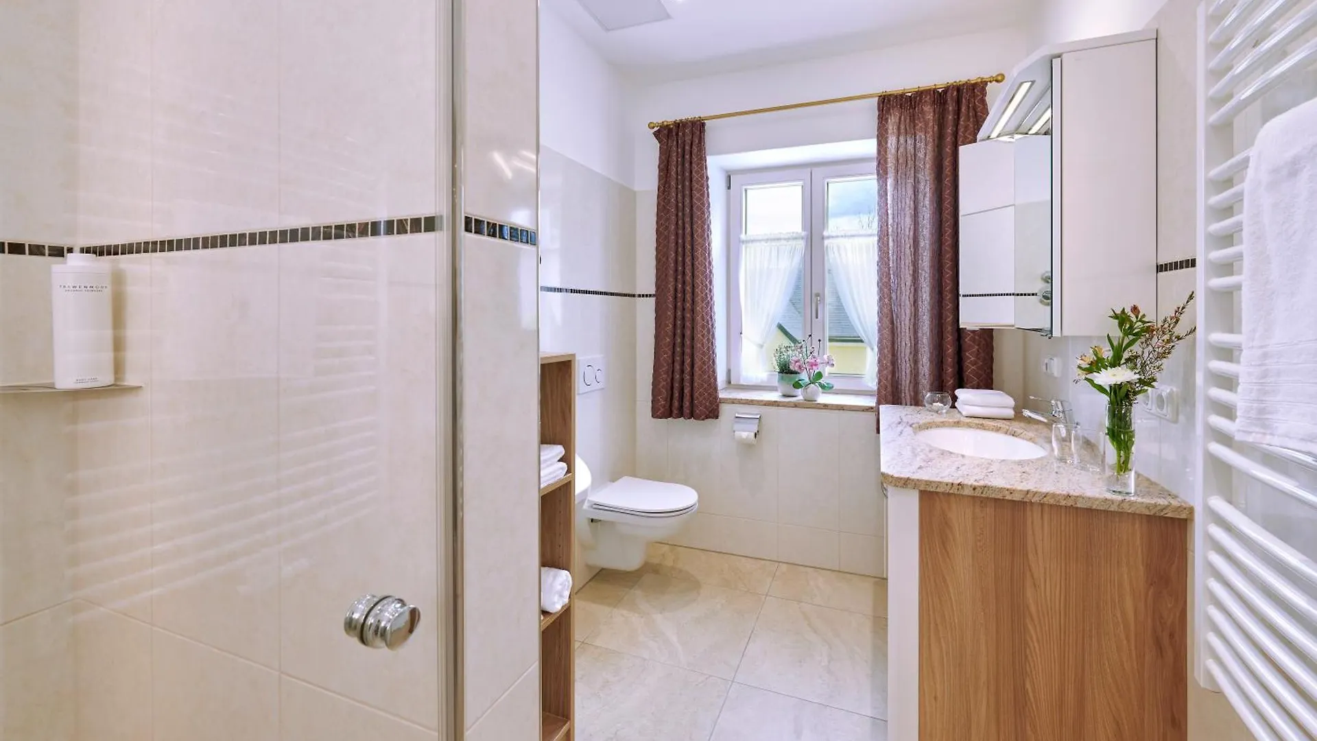 Hotel Bonnschloessl Bernau am Chiemsee