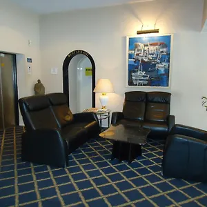 https://hotel-kubrat-berlin-mitte.find-berlin-hotels.com