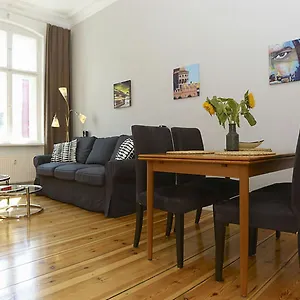 https://duncker.find-berlin-hotels.com